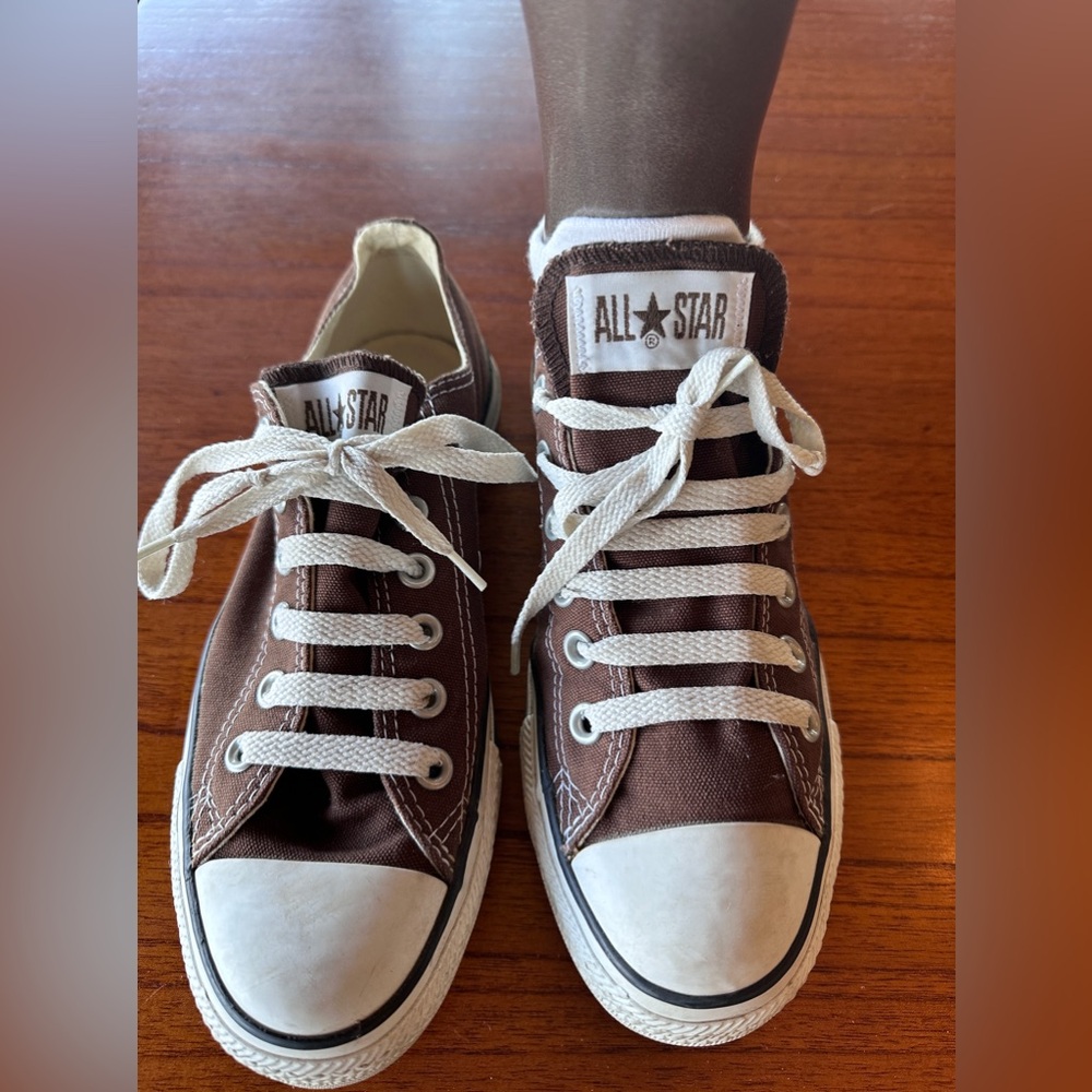 Converse All Star men’s size 6 women’s size 8
